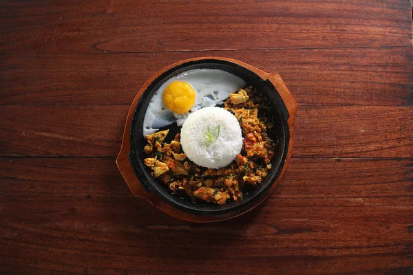Рика Рика Рика Рис с яйцом — стоковое фото