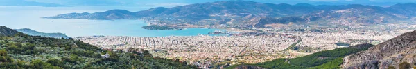 Volos vista da cidade de Pelion mount, Grécia — Fotografia de Stock