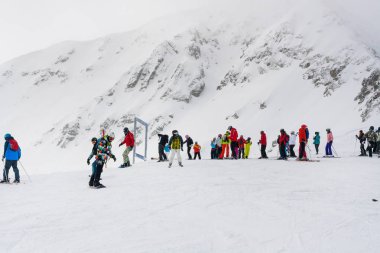 Kayak Merkezi, insanların Lisesinde istasyonu, Bansko, Bulgaristan, Asansör.