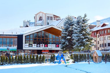 Bansko Bulgar Kayak evi ve kar Dağları Panoraması