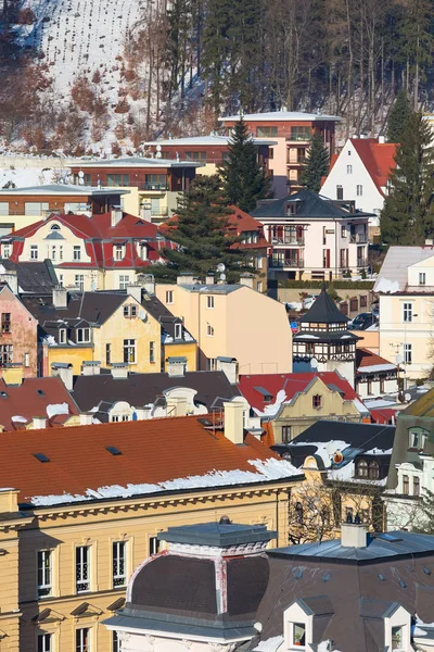 Karlovy Vary antenn panoramautsikt, Czekh Republiken — Stockfoto