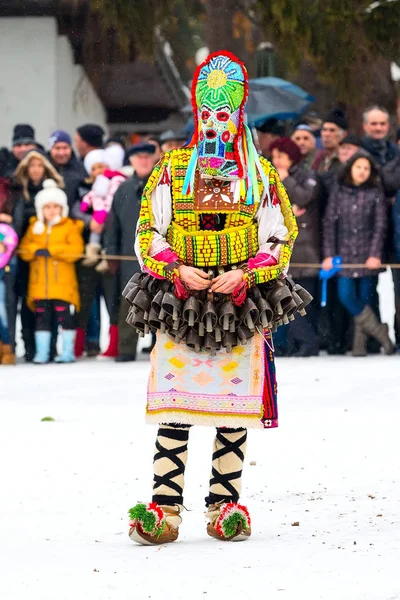 Festival tradicional traje Kukeri na Bulgária — Fotografia de Stock