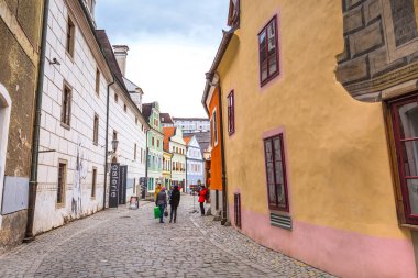 Cesky Krumlov tarihi merkez sokak manzarası