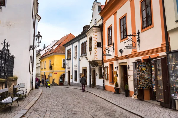 Cesky Krumlov történelmi városközpont utcára néző — Stock Fotó