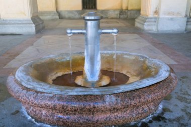 Karlovy Vary kaplıca, Çek Cumhuriyeti