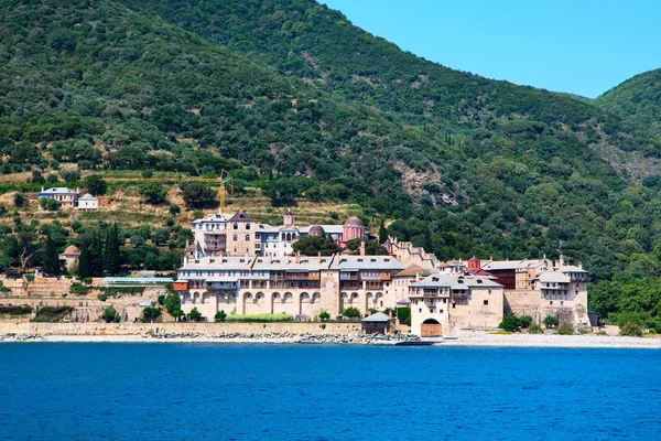 Seaview van Xenophontos klooster in Mount Athos, Griekenland — Stockfoto