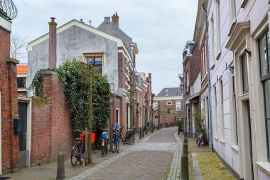 Hollanda görünümünde geleneksel evleri