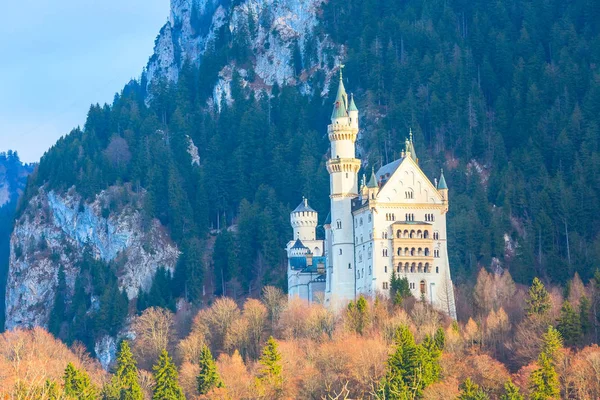 Baviera famoso marco Neuschwanstein Castelo na Alemanha — Fotografia de Stock