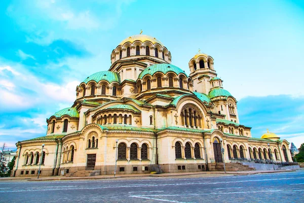 Catedral de San Alejandro Nevski en Sofía, Bulgaria — Foto de Stock