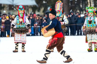 geleneksel Kukeri kostüm festival Bulgaristan