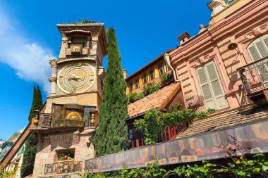 Tiflis, Gürcistan'daki kukla tiyatro kare kule