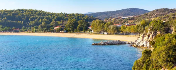 Urlaub Hintergrund mit Meerwasser und Sandstrand Luftaufnahme — Stockfoto