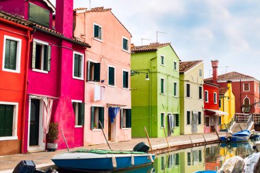 Venedik landmark, burano Adası, renkli evleri