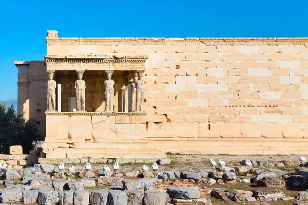 Acrópole, Templo de Erechtheum em Atenas, Grécia — Fotografia de Stock