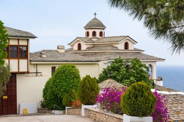 Manastır Archangel Michael, Thassos Island, Yunanistan