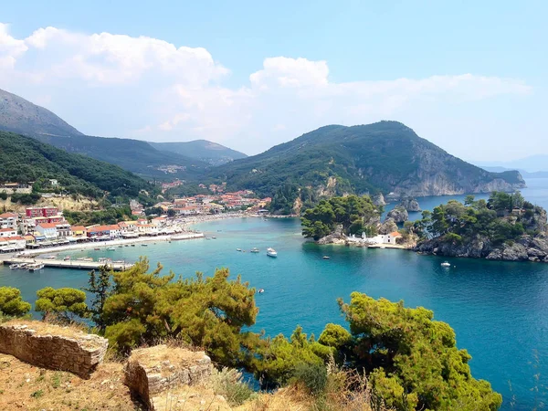 Panoramik Parga Yunan sea resort adlı İyon Denizi, Yunanistan
