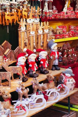 Avrupa Noel pazarı durak ile farklı hediyeler