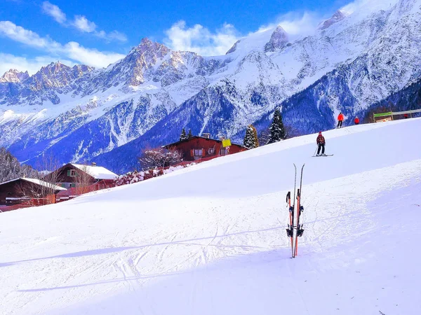 Stok narciarski w górach kurortu narciarskiego Chamonix — Zdjęcie stockowe