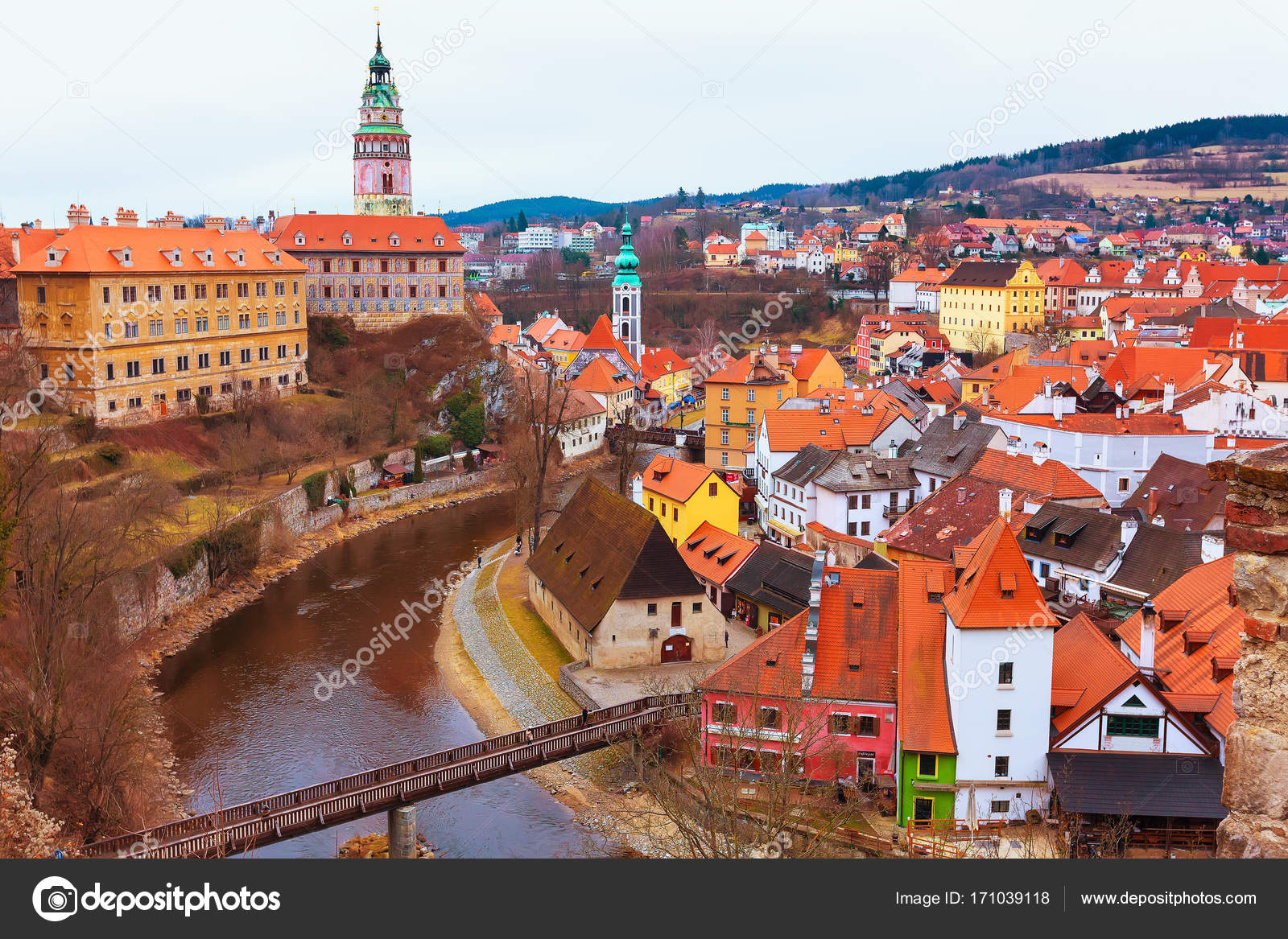 チェスキー ・ クルムロフの歴史的な中心部の空中写真 — ストック写真 © Kisa_Markiza 171039118