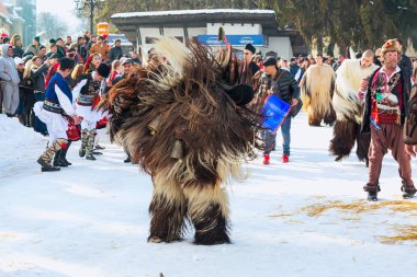 geleneksel Kukeri kostüm festival Bulgaristan