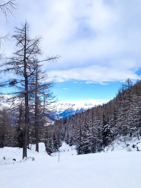 Skipisten im Wintersportort Chamonix, Frankreich — Stockfoto