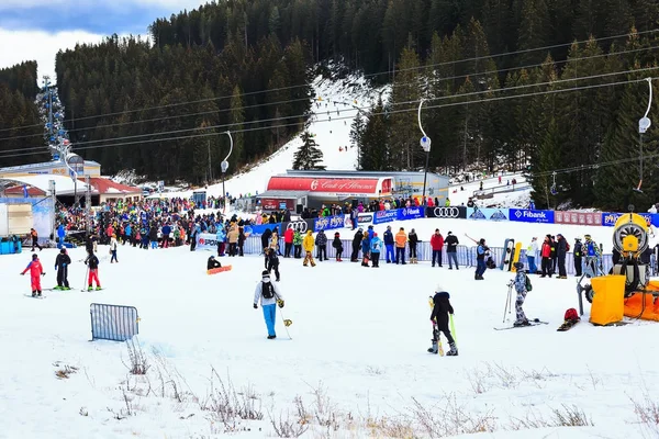Bunderishka polyana, estação de esqui, teleférico, Bansko, Bulgária — Fotografia de Stock