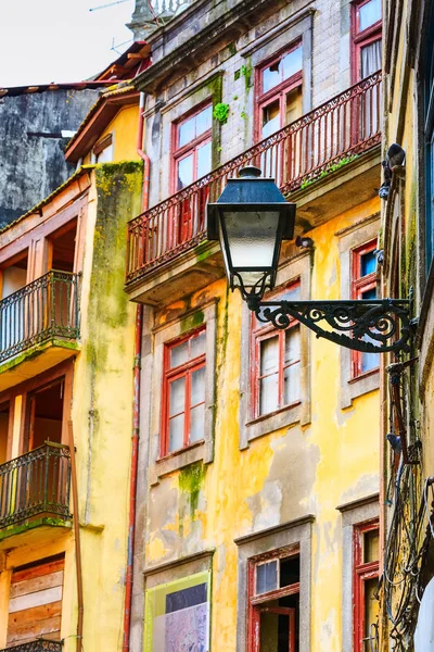 Porto, Portugalia starych kamienic kolorowe — Zdjęcie stockowe