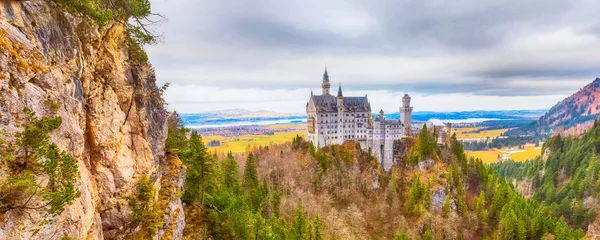 Castelo de Neuschwanstein na Alemanha — Fotografia de Stock