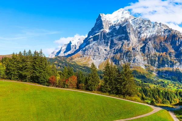 Grindelwald, schweizer jungfrau mountain view — Stockfoto