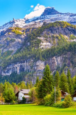 Kandersteg panoraması, kar dağları, İsviçre