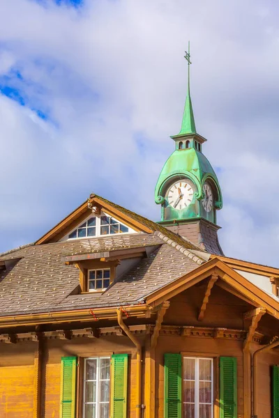 Railway station in Wengen, Switzerland — Stock Photo, Image