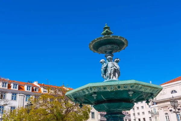 Lissabon, Portugal Brunnen am Rossio-Platz aus nächster Nähe — Stockfoto