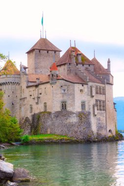 Montreux, Leman gölündeki İsviçre Chillon Şatosu