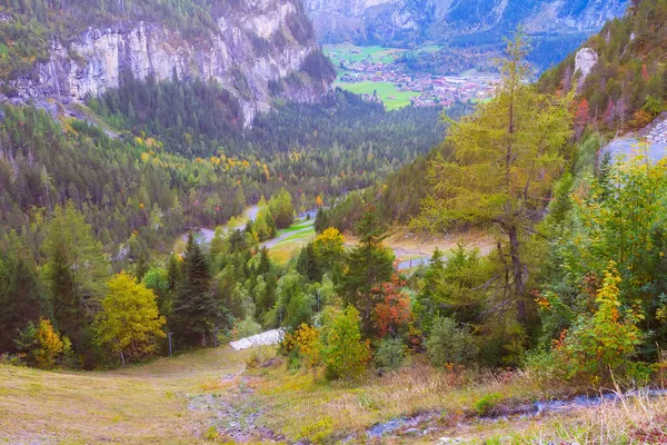 Kandersteg, dağ manzarası, İsviçre — Stok fotoğraf