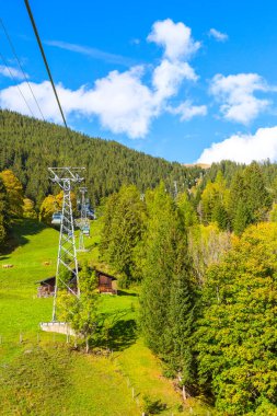 Grindelwald 'ın ilk teleferik kulübeleri, İsviçre