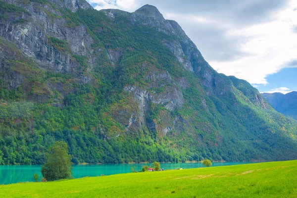 Norvégia fjord és gleccser táj — Stock Fotó