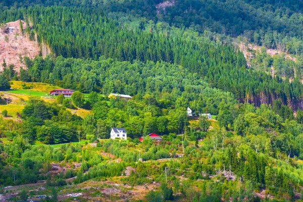 Norvégia, Olden falu északi táj — Stock Fotó