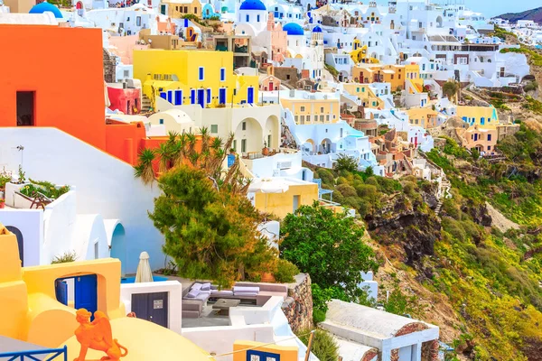 Oia huizen op het eiland Santorini in Griekenland — Stockfoto