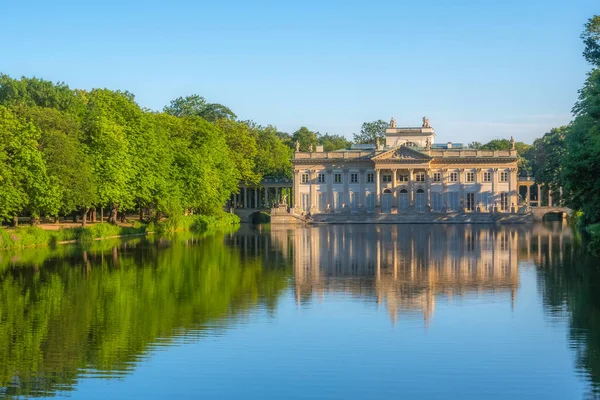 Palácio Lazienki, Varsóvia, Polónia — Fotografia de Stock