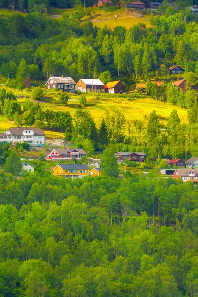 Норвегия, ландшафт северных деревень Ольдена — стоковое фото