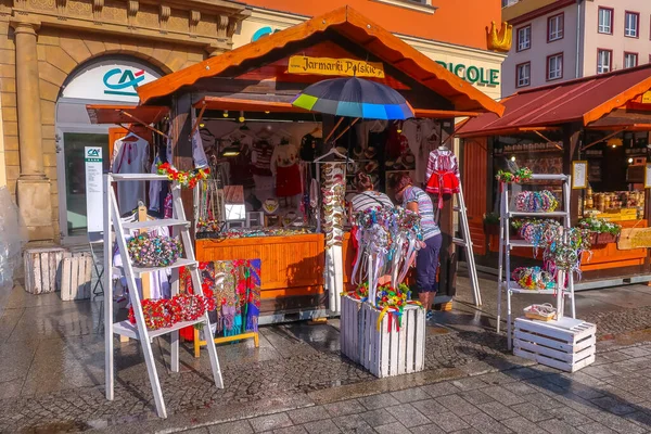 Wroclaw, Poland stalls at Market Square — Stock Photo, Image