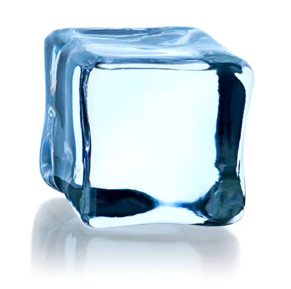 Синій Ice cube — стокове фото