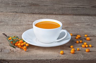 Seabuckthorn suyu ve çilek
