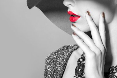 Kadın şapka sonbahar