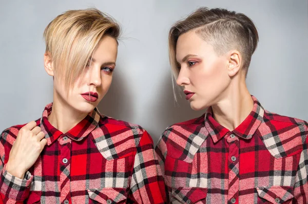 Portrait of a fashion blonde with short hair — Stock Photo, Image