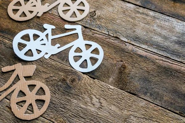 Rower na podłoże drewniane — Zdjęcie stockowe
