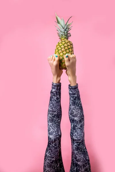 Sportmädchen Beim Yoga Stretching Sirsasana Kopfstand Beine Eines Yoga Mädchens — Stockfoto