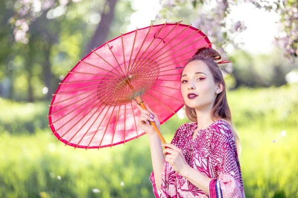 Mulher Japonesa Quimono Com Guarda Chuva Menina Asiática Beleza Com — Fotografia de Stock