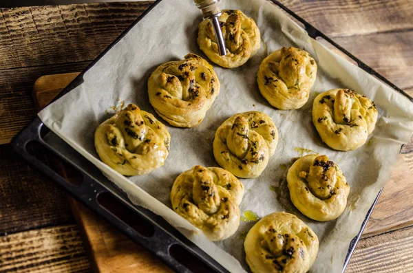 Hamur dainted kadın Yönetim Kurulu tarafından