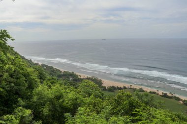 Bali Adası, Endonezya 'daki Nyang Nyang Plajı' nda kabarcık oteli. Rom